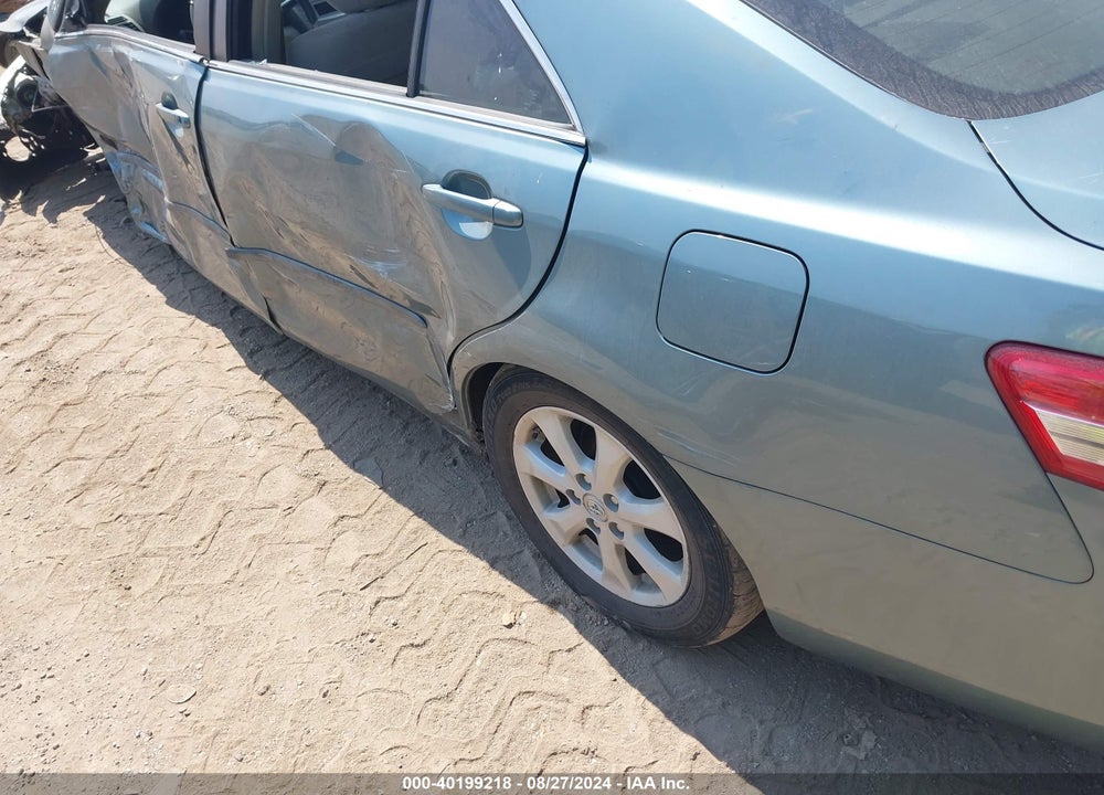 2011 TOYOTA CAMRY LE VIN: 4T1BF3EKXBU743761