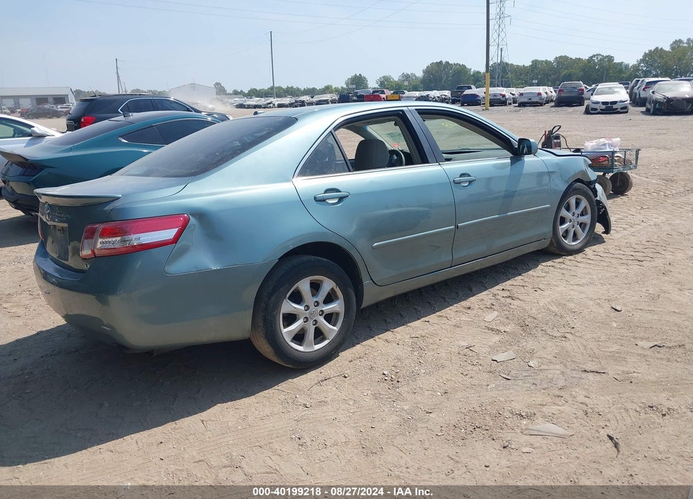 2011 TOYOTA CAMRY LE VIN: 4T1BF3EKXBU743761