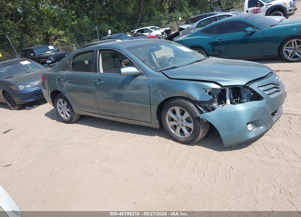 2011 TOYOTA CAMRY LE VIN: 4T1BF3EKXBU743761