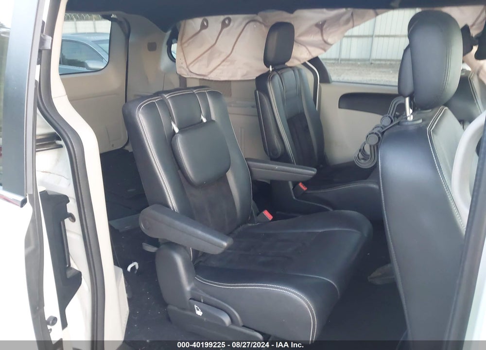2017 DODGE GRAND CARAVAN SXT VIN: 2C4RDGCG6HR813891