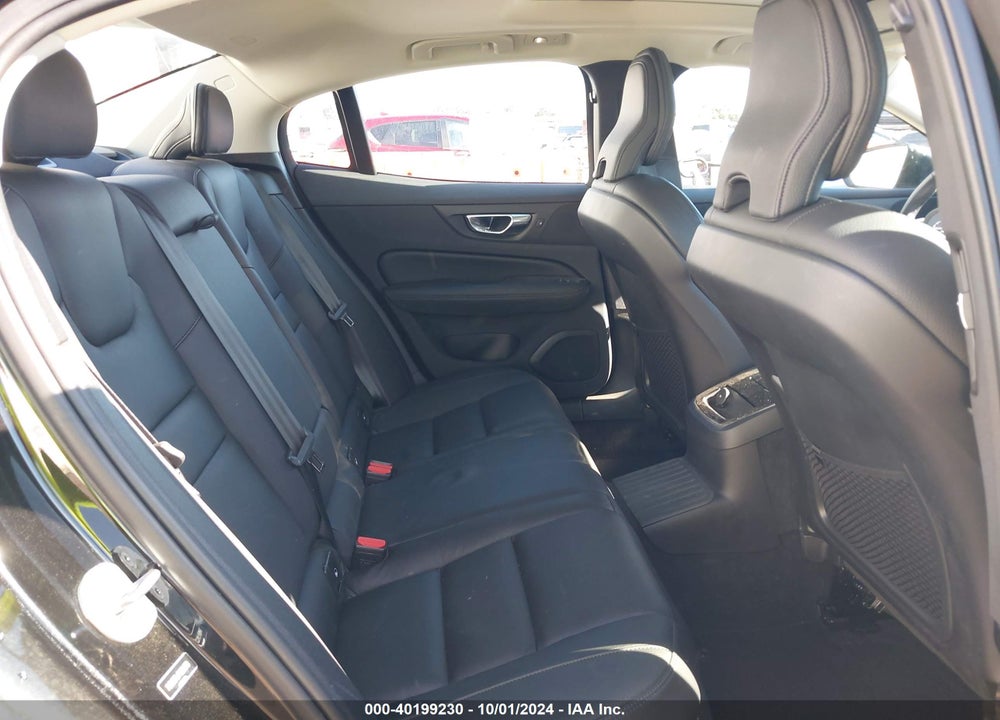 2023 VOLVO S60 RECHARGE PLUG-IN HYBRID T8 PLUS DARK THEME VIN: 7JRH60FL1PG234573