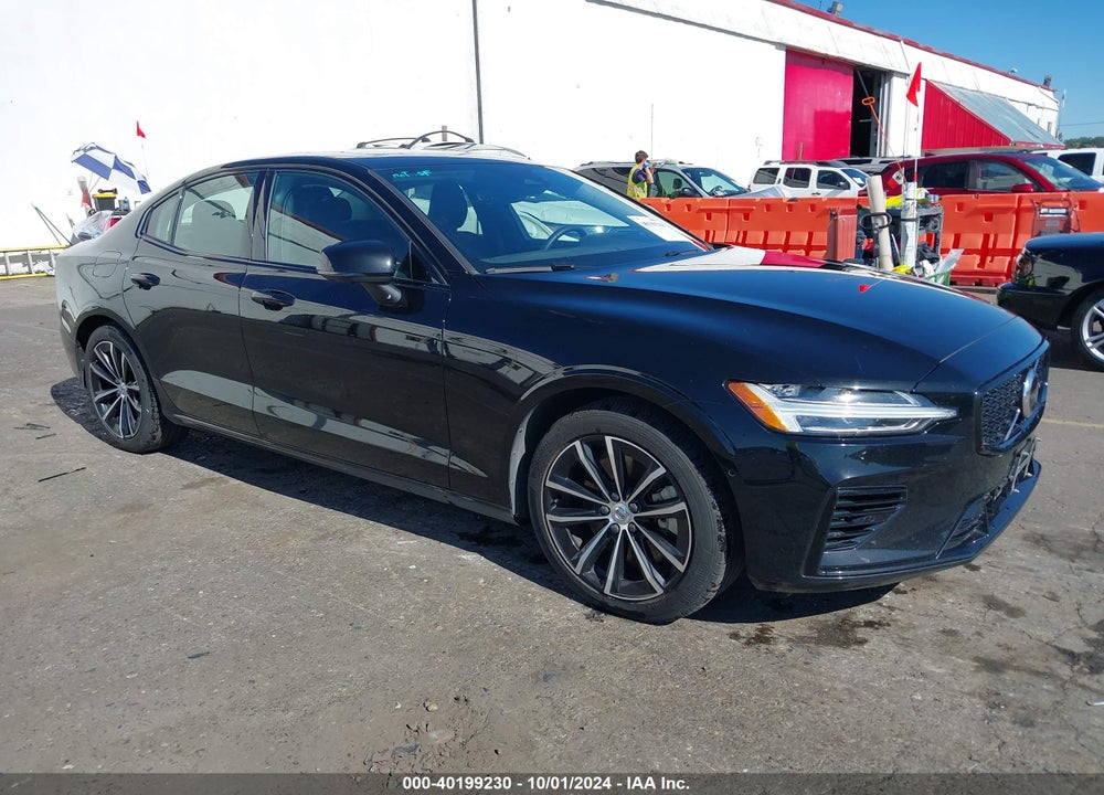 2023 VOLVO S60 RECHARGE PLUG-IN HYBRID T8 PLUS DARK THEME VIN: 7JRH60FL1PG234573