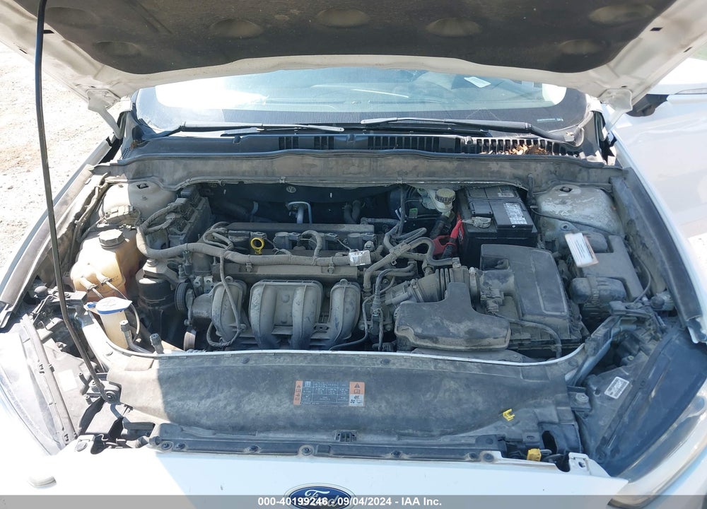 2015 FORD FUSION SE VIN: 3FA6P0H74FR169038