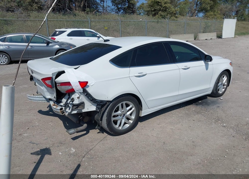 2015 FORD FUSION SE VIN: 3FA6P0H74FR169038