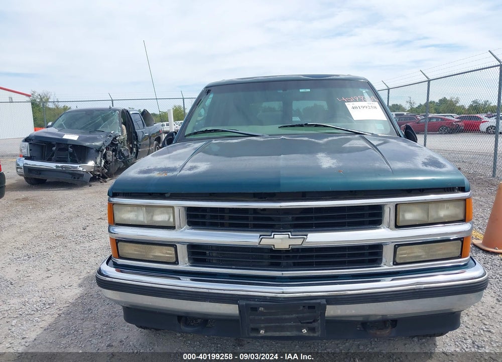 1998 CHEVROLET TAHOE LS VIN: 1GNEK13R6WJ340828