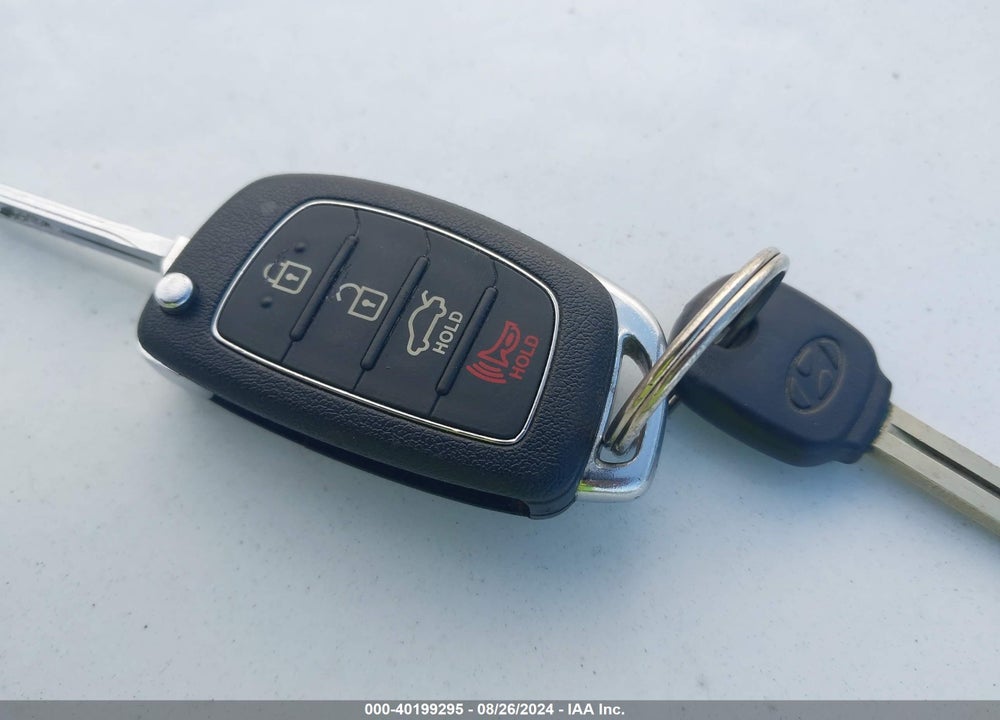 2016 HYUNDAI SONATA SE VIN: 5NPE24AF6GH302464