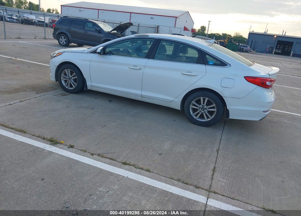 2016 HYUNDAI SONATA SE VIN: 5NPE24AF6GH302464