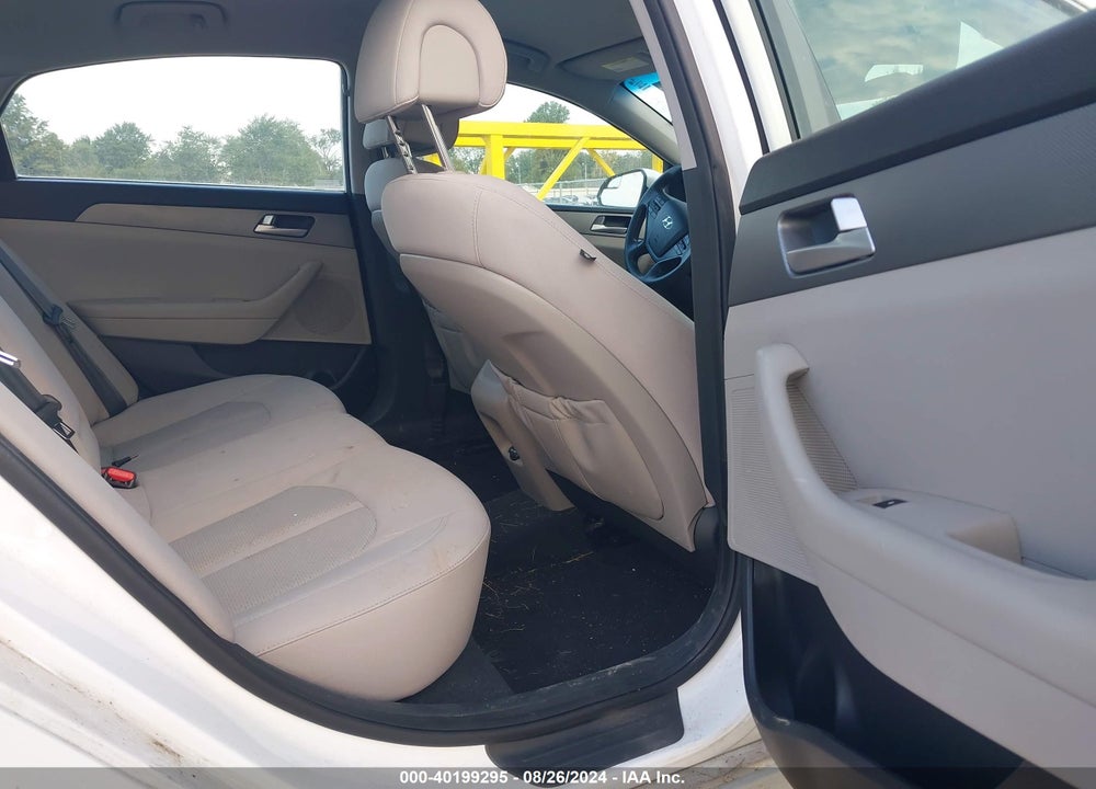 2016 HYUNDAI SONATA SE VIN: 5NPE24AF6GH302464