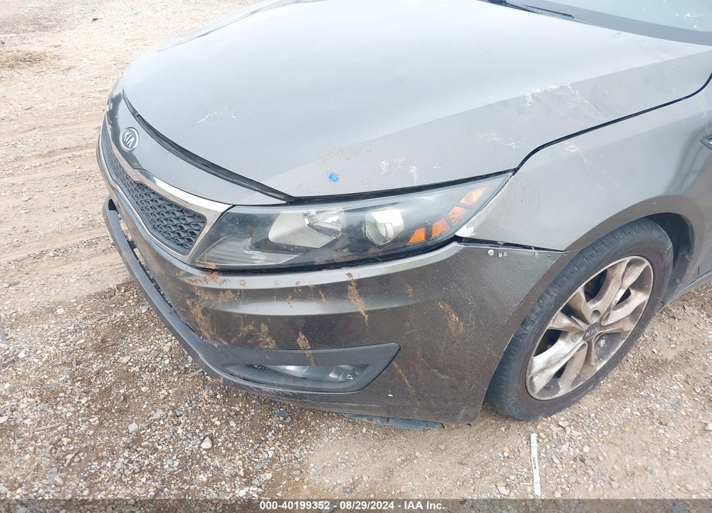 2011 KIA OPTIMA VIN: KNAGN4A71B5061301