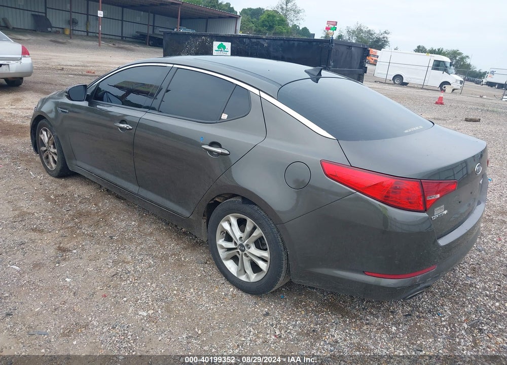 2011 KIA OPTIMA VIN: KNAGN4A71B5061301