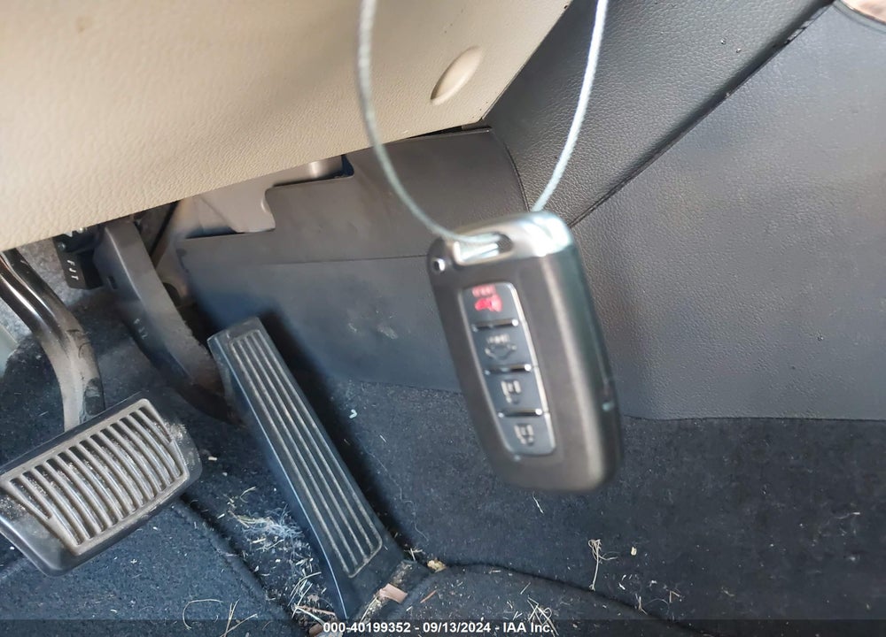 2011 KIA OPTIMA VIN: KNAGN4A71B5061301