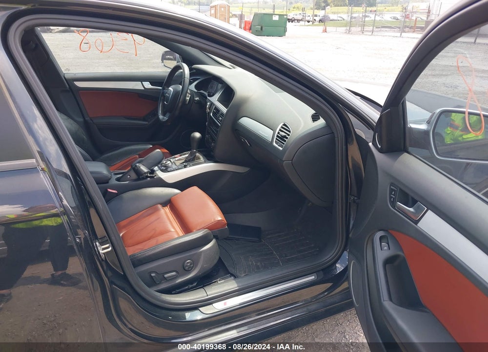 2011 AUDI S4 VIN: WAUKGAFL8BA137421
