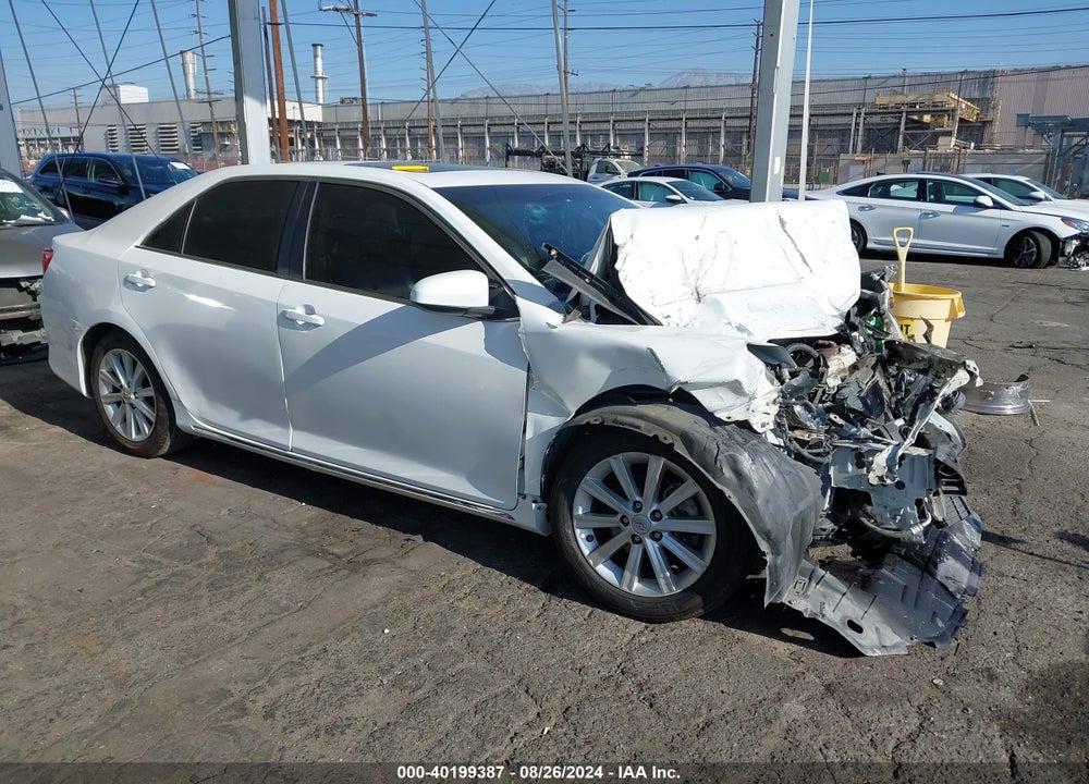 2014 TOYOTA CAMRY XLE VIN: 4T4BF1FK6ER356881