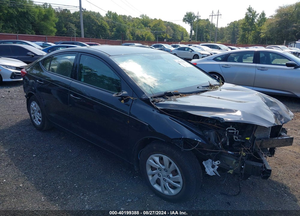 2018 HYUNDAI ELANTRA SE VIN: 5NPD74LFXJH279708