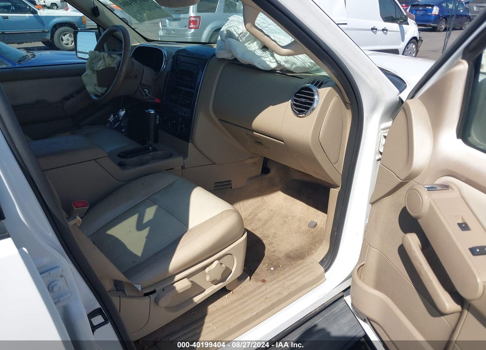 2007 FORD EXPLORER XLT VIN: 1FMEU73857UB85567