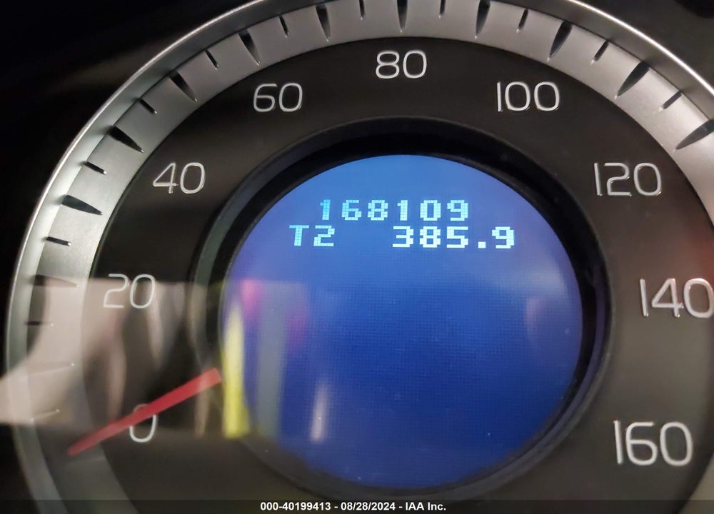 2010 VOLVO XC70 T6 VIN: YV4992BZ8A1078877