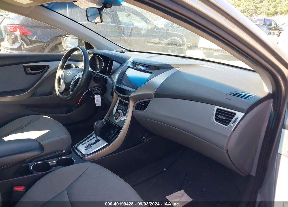 2012 HYUNDAI ELANTRA VIN: KMHDH4AE1CU189228