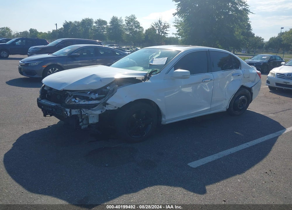 2013 HONDA ACCORD VIN: 1HGCR3F94DA005505