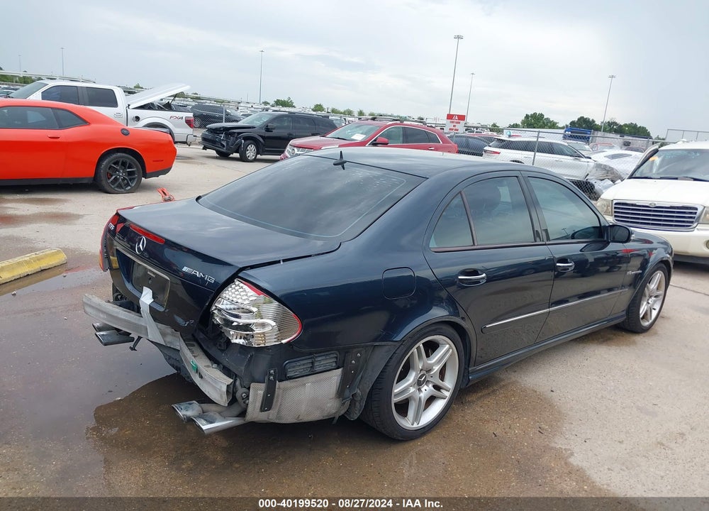 2005 MERCEDES-BENZ E 55 AMG VIN: WDBUF76J85A769323