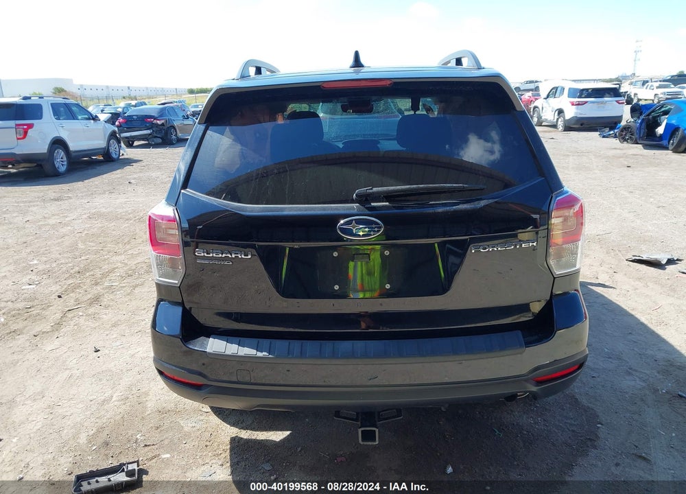 2018 SUBARU FORESTER 2.5I PREMIUM VIN: JF2SJAEC4JH558534