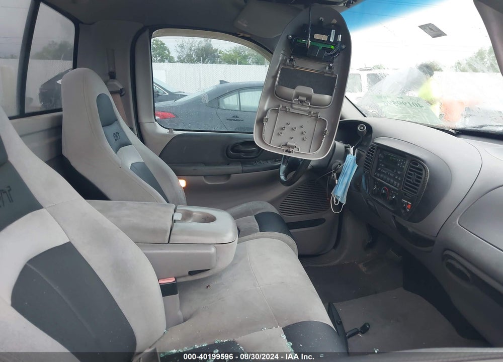 2002 FORD F-150 LIGHTNING VIN: 2FTZF07332CA34449