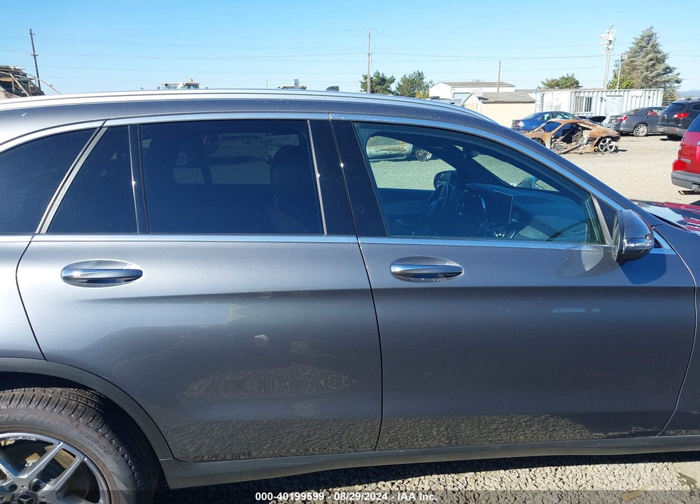 2019 MERCEDES-BENZ GLC 300 4MATIC VIN: WDC0G4KB1KV125171