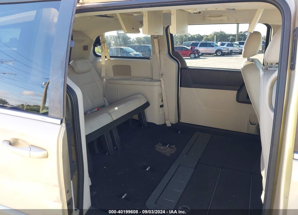 2010 DODGE GRAND CARAVAN VIN: 2D4RN5DX4AR177562
