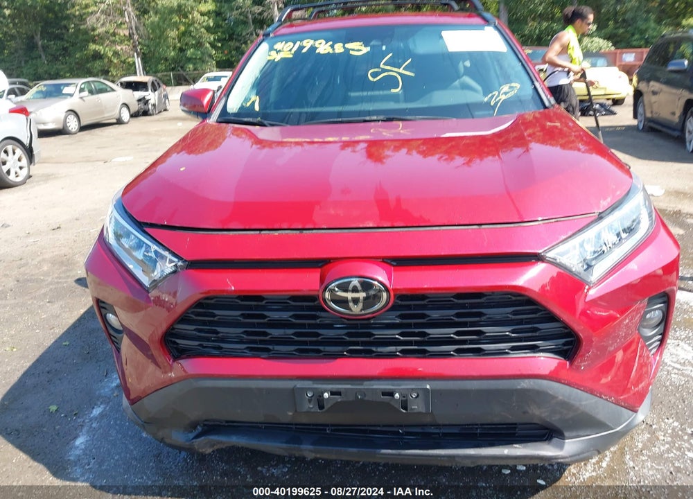 2020 TOYOTA RAV4 XLE VIN: 2T3P1RFV8LW094549