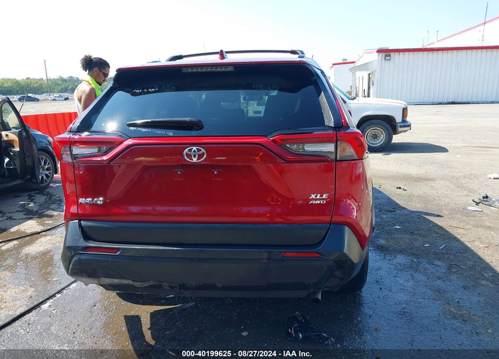 2020 TOYOTA RAV4 XLE VIN: 2T3P1RFV8LW094549