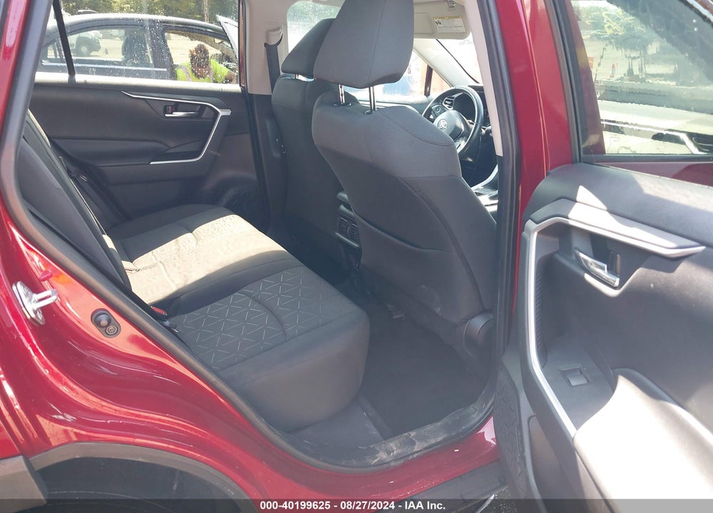 2020 TOYOTA RAV4 XLE VIN: 2T3P1RFV8LW094549