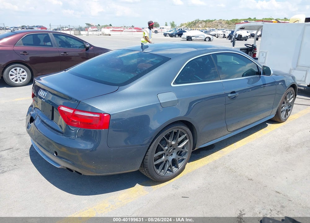 2009 AUDI S5 4.2L VIN: WAURV78T79A007029