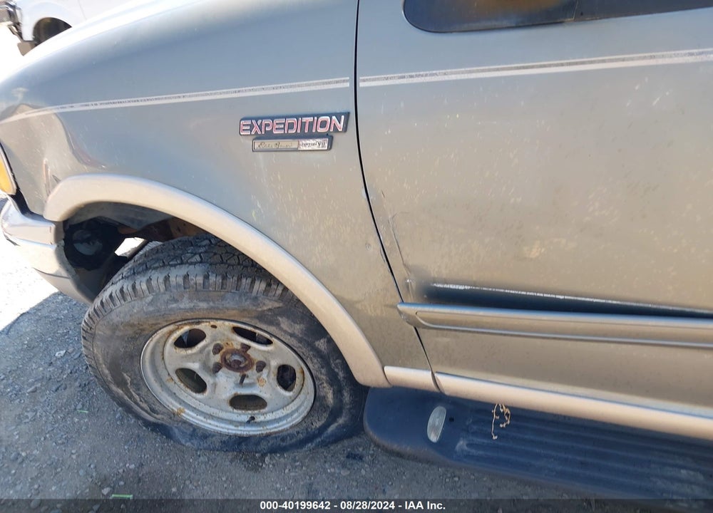1999 FORD EXPEDITION VIN: 1FMPU18L0XLB53036