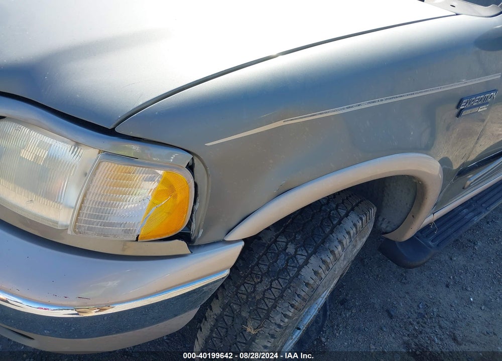 1999 FORD EXPEDITION VIN: 1FMPU18L0XLB53036
