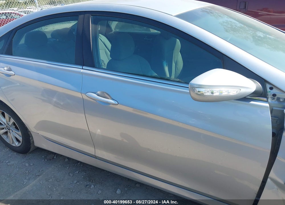 2014 HYUNDAI SONATA GLS VIN: 5NPEB4AC2EH924062