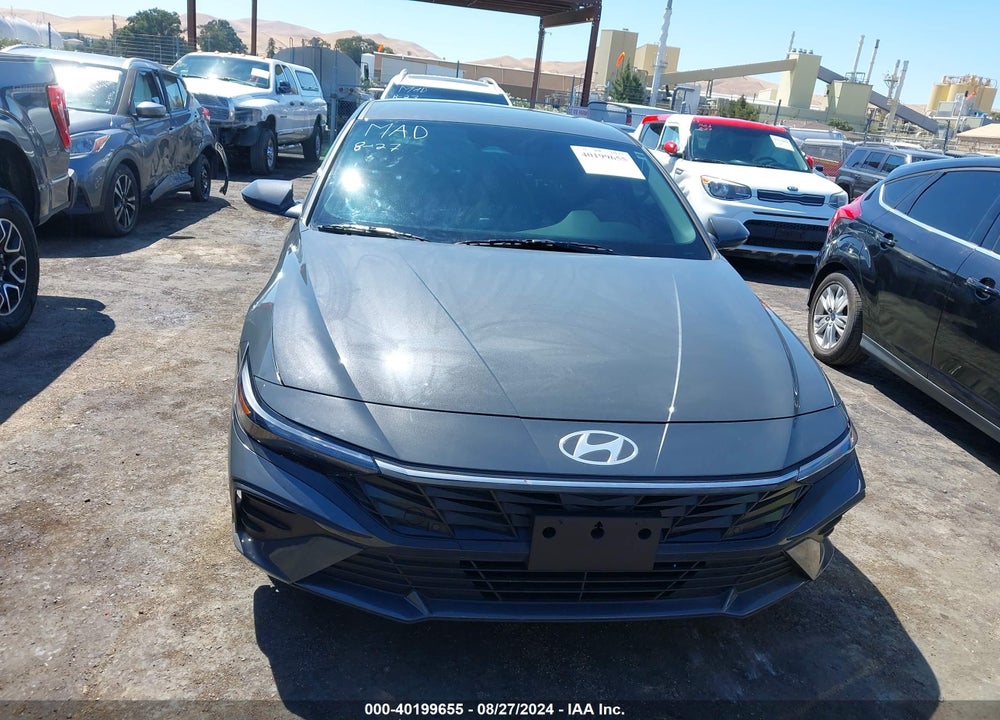 2024 HYUNDAI ELANTRA SEL VIN: KMHLM4DG2RU697768