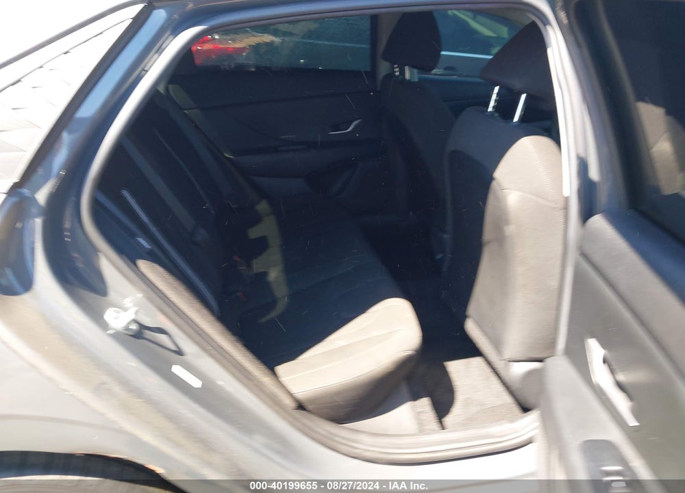2024 HYUNDAI ELANTRA SEL VIN: KMHLM4DG2RU697768