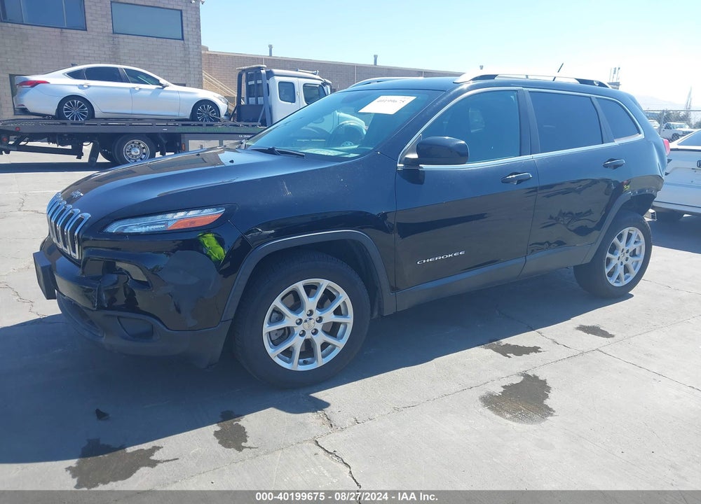 2018 JEEP CHEROKEE LATITUDE FWD VIN: 1C4PJLCBXJD565778