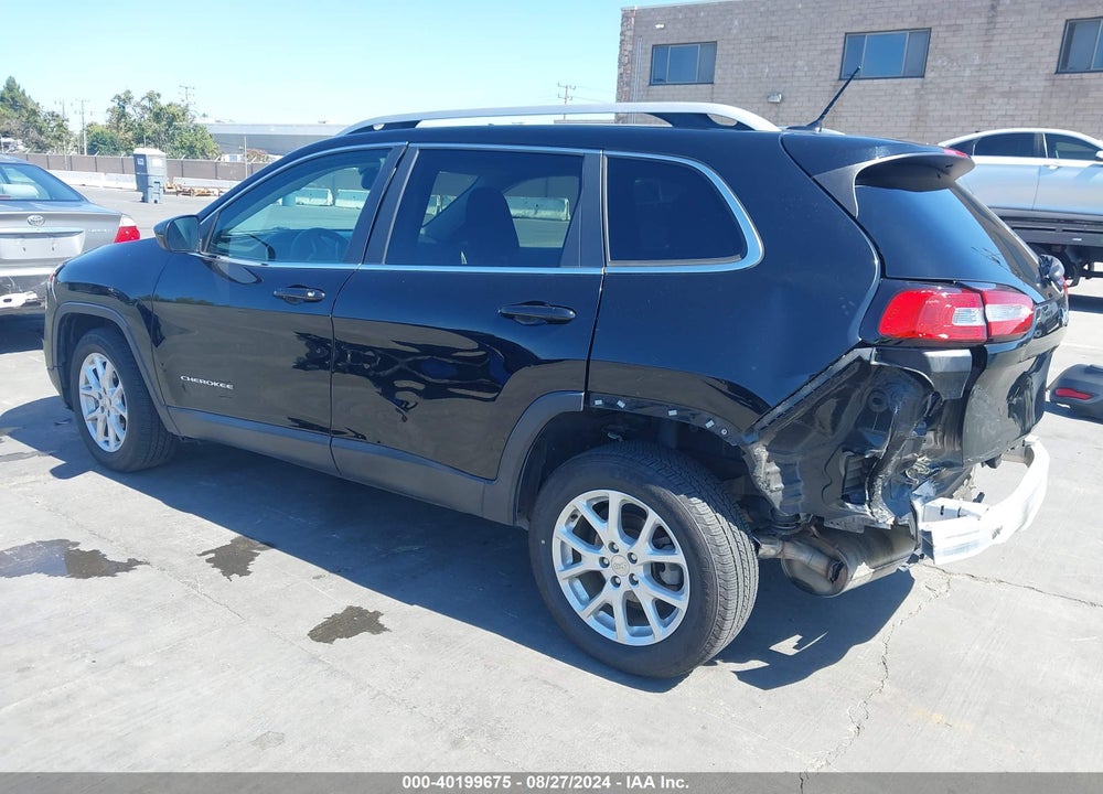 2018 JEEP CHEROKEE LATITUDE FWD VIN: 1C4PJLCBXJD565778