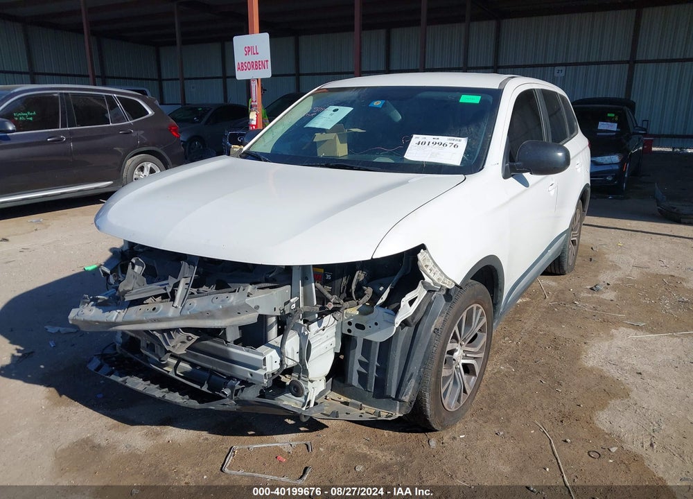 2017 MITSUBISHI OUTLANDER ES VIN: JA4AD2A37HZ048786