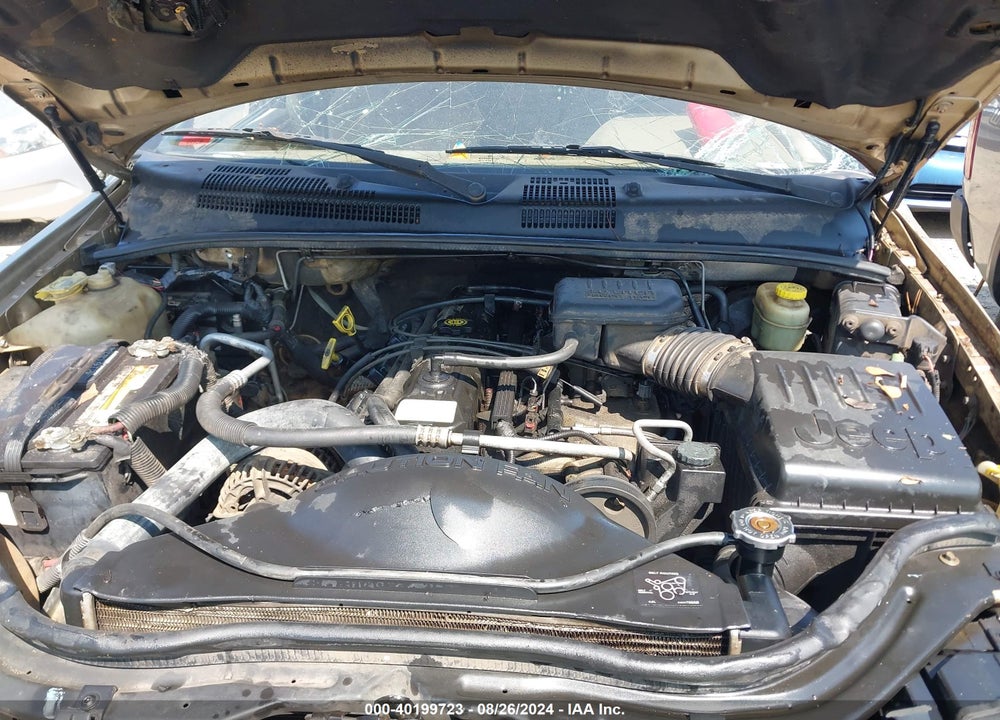 2000 JEEP GRAND CHEROKEE LAREDO VIN: 1J4GW48S8YC232795