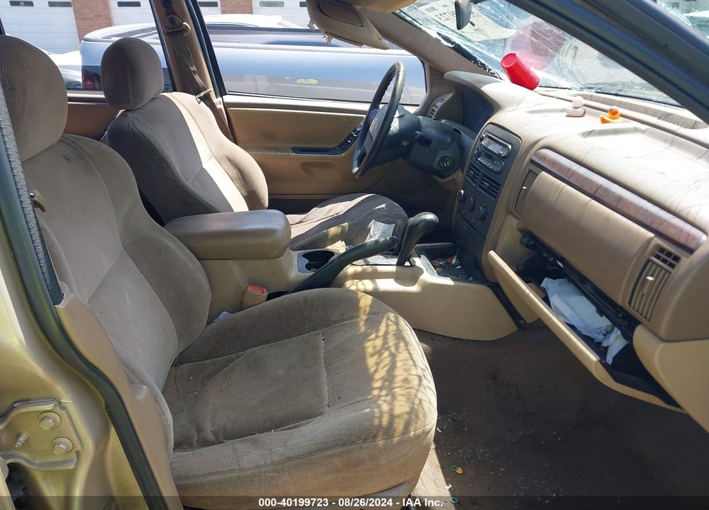 2000 JEEP GRAND CHEROKEE LAREDO VIN: 1J4GW48S8YC232795