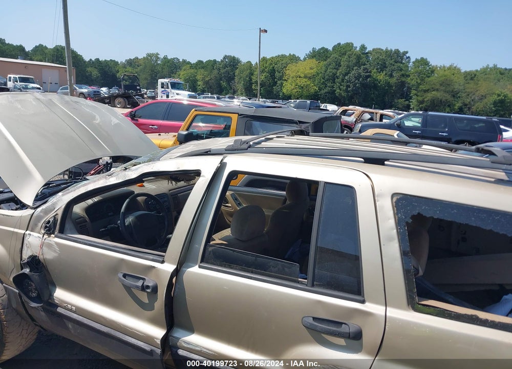 2000 JEEP GRAND CHEROKEE LAREDO VIN: 1J4GW48S8YC232795