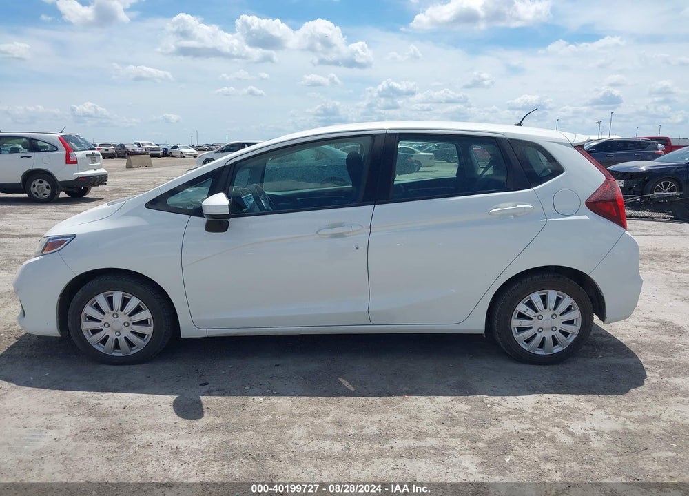 2018 HONDA FIT LX VIN: 3HGGK5H46JM735451