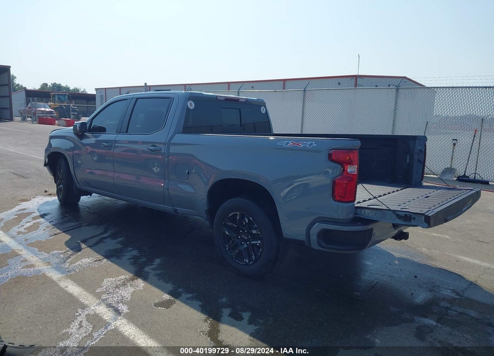 2024 CHEVROLET SILVERADO 1500 4WD STANDARD BED RST VIN: 1GCUDEE87RZ303450