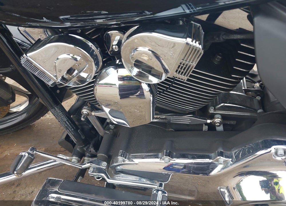 2012 HARLEY-DAVIDSON FLHTC ELECTRA GLIDE CLASSIC VIN: 1HD1FFM13CB674403