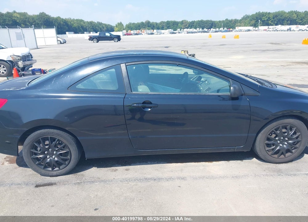 2010 HONDA CIVIC LX VIN: 2HGFG1B66AH520599