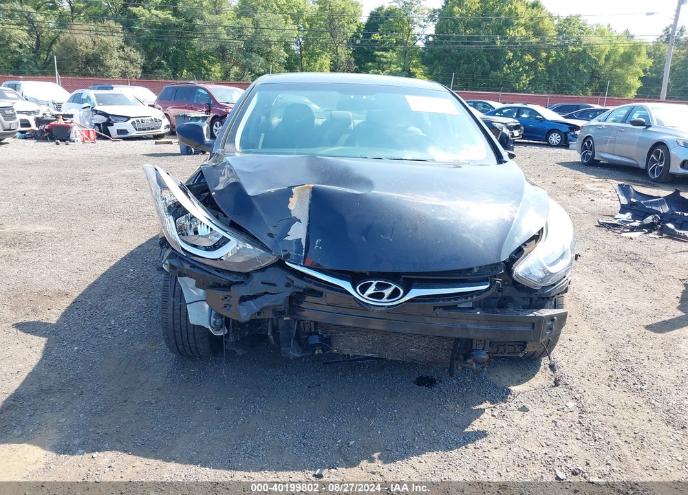 2014 HYUNDAI ELANTRA SE VIN: 5NPDH4AE1EH483021