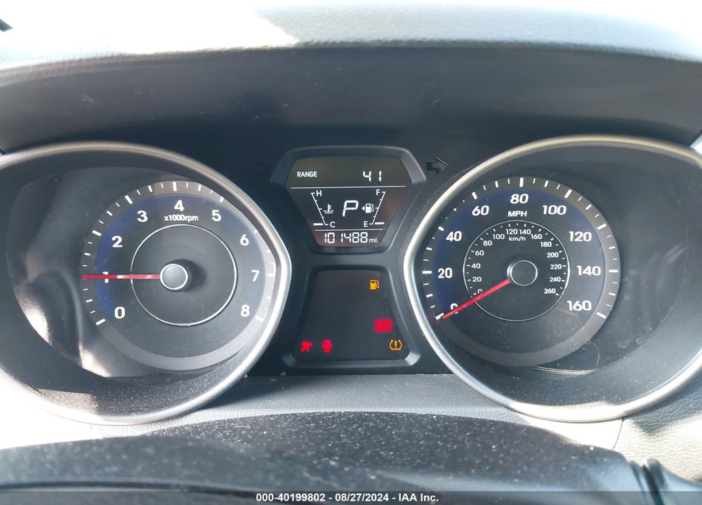 2014 HYUNDAI ELANTRA SE VIN: 5NPDH4AE1EH483021