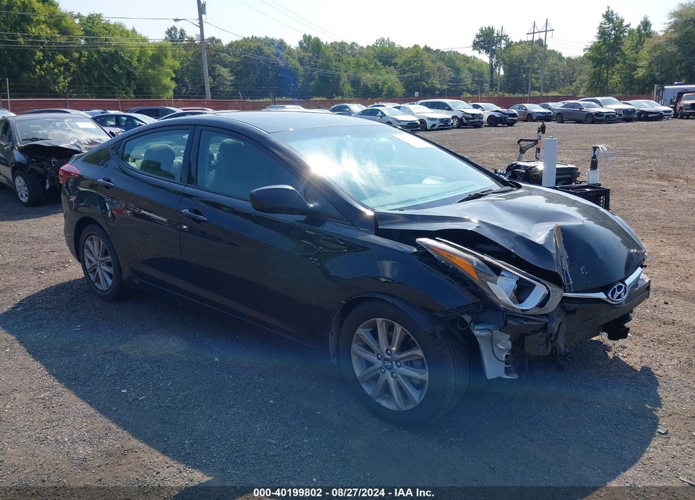 2014 HYUNDAI ELANTRA SE VIN: 5NPDH4AE1EH483021