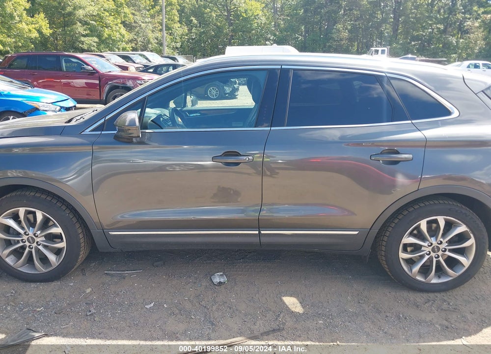 2018 LINCOLN MKC SELECT VIN: 5LMTJ2DH3JUL11947
